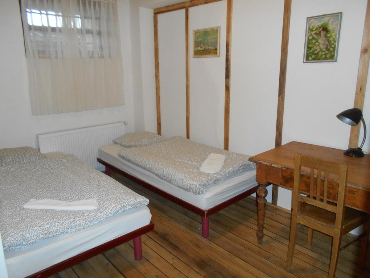 Dřevák U Élišky Hotel Cisovice Esterno foto